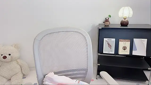 Onechestnut webcam