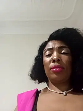 SEXYMOANSXX webcam