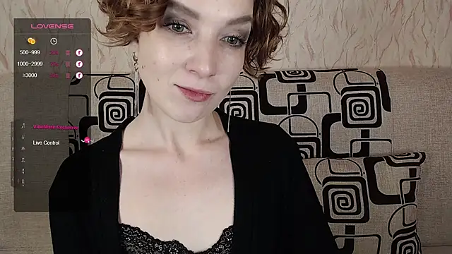 TinaWince webcam