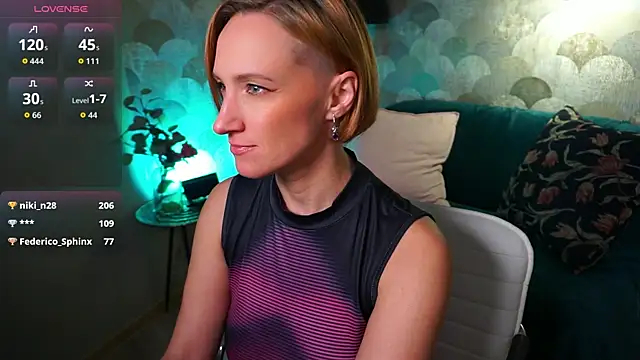 UmaTruewoman webcam