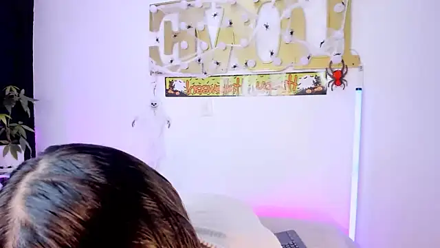 sweet_dannyfem webcam