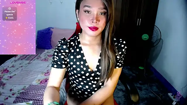 sofiathe1st webcam