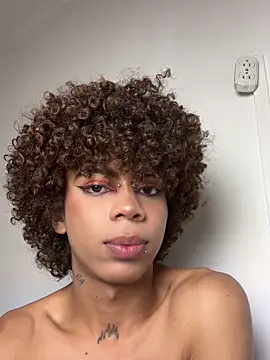 Juliethaaa_1 webcam