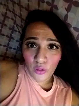 Yourbabyshane webcam