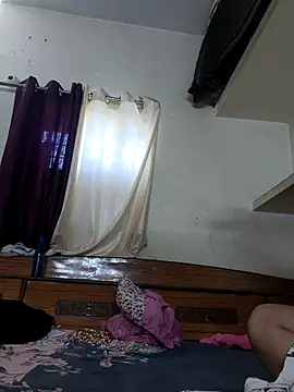Madhavi_mishra webcam