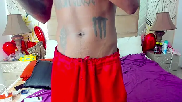 bigblackhotx1 webcam