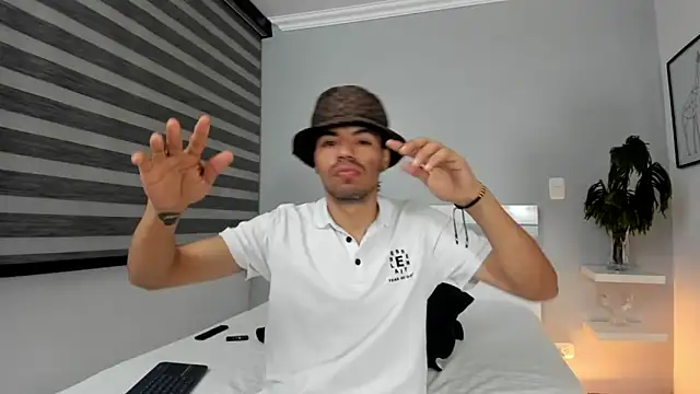 ZaynShadow webcam