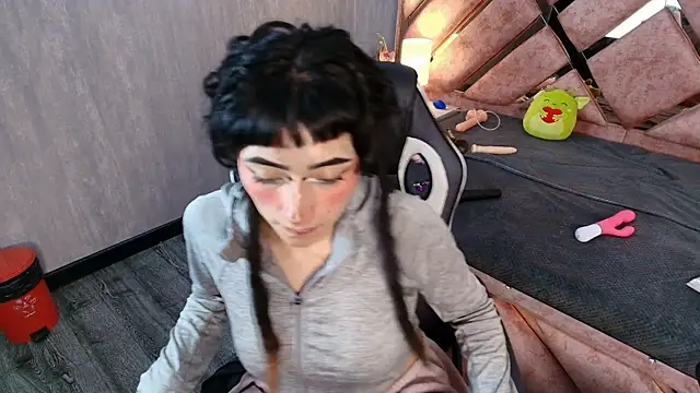 Babyyrasta666 webcam