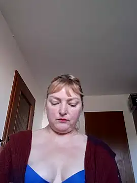LiluLiluLilu webcam