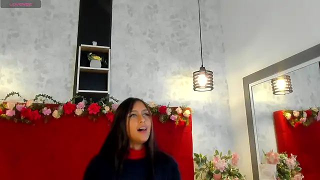 SarahEscobarr webcam