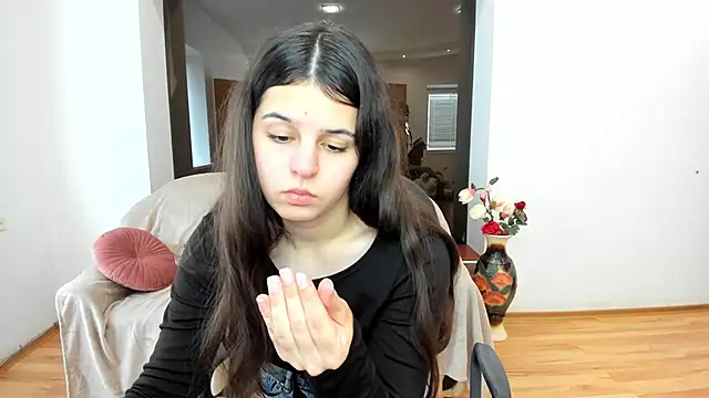 Molly_Owens webcam