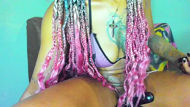 SEXY-BUNNY13 webcam