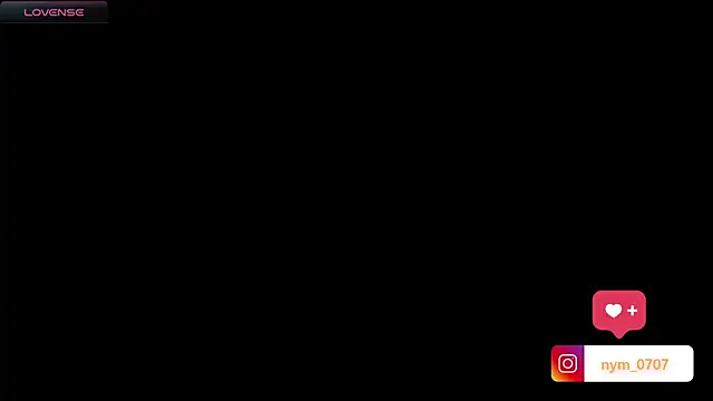 NymzieLoren webcam