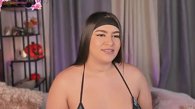 lynda_west webcam