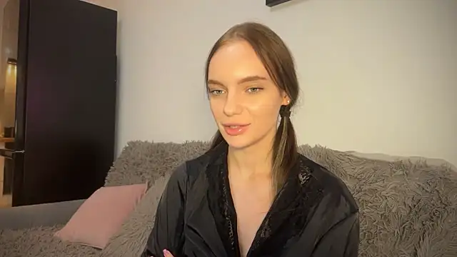 litlle_angelll webcam
