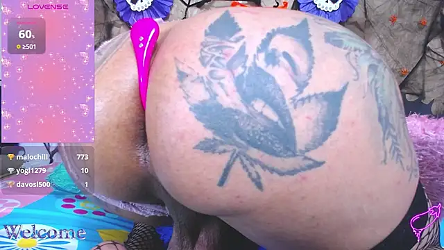 DollCoquette27 webcam
