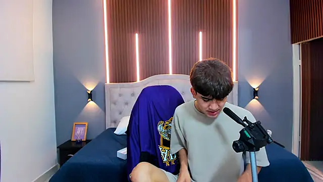 Tommy18__ webcam
