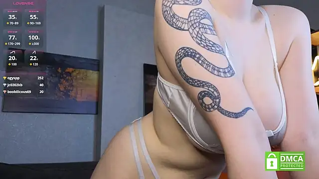 Anna_Carters webcam