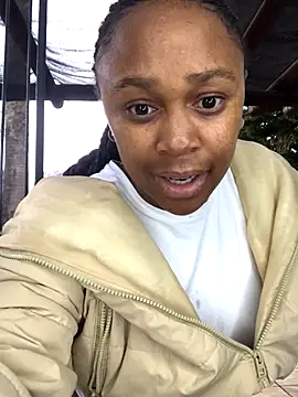 Pearl_00 webcam