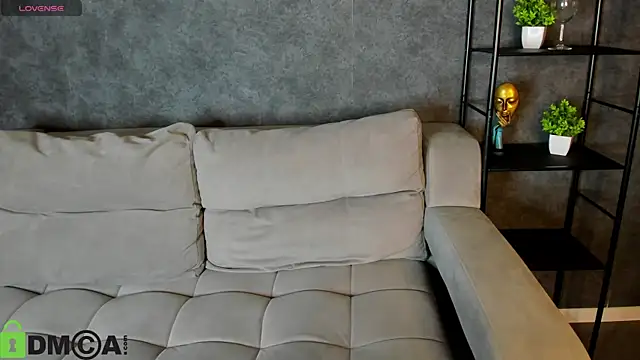 Milly_Rockk webcam