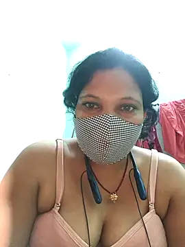 Desi_Lilly01 webcam