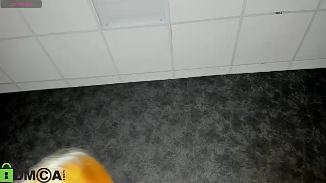 Milly_Rockk webcam