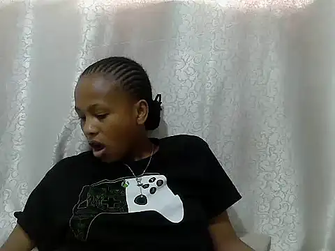 Creamybabee webcam