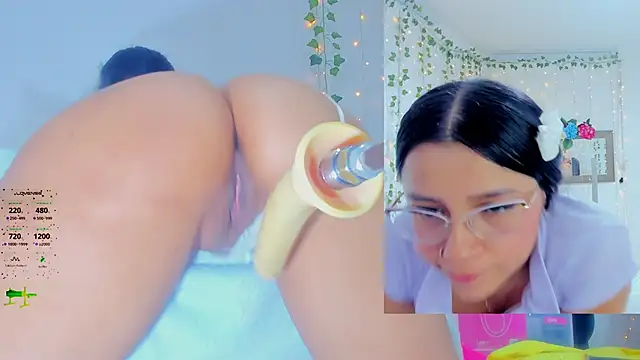Tiffanny_Love_ webcam