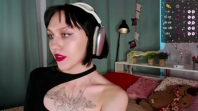 AdeliceLenoir webcam