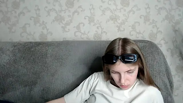 HitGyrl webcam