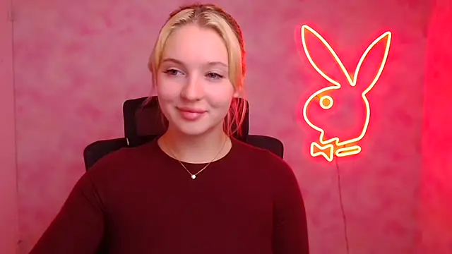 Milka_kiss_ webcam