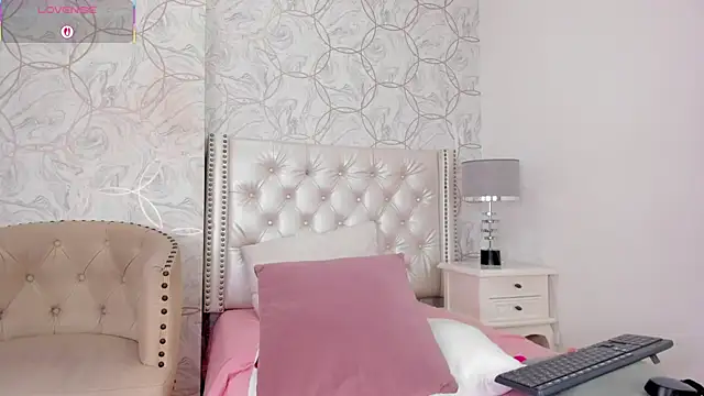 amara_rousse webcam