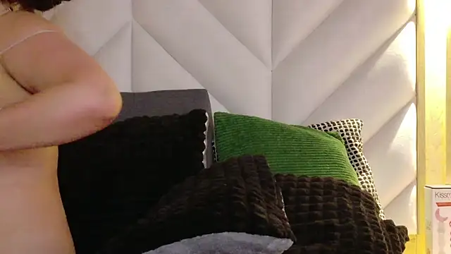 Anaise_latif webcam
