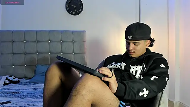 samxx_muscle webcam
