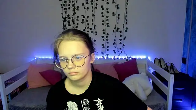 shy_elina01 webcam