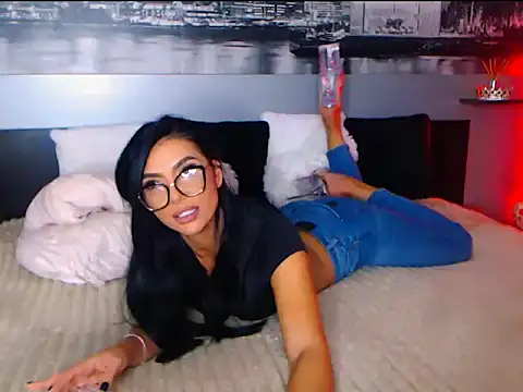 LexisAnne webcam