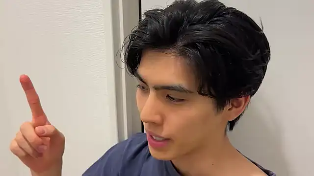  Lio_kun chat room