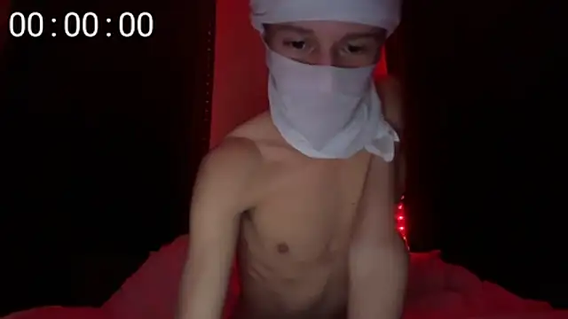 ivan_abundance (M twink) - pants off