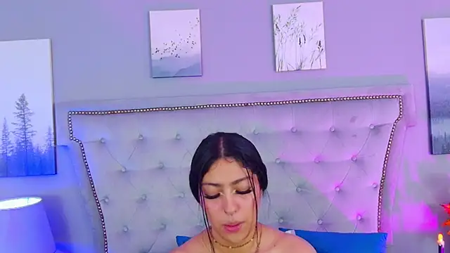 Scarlett_Blaze1 webcam