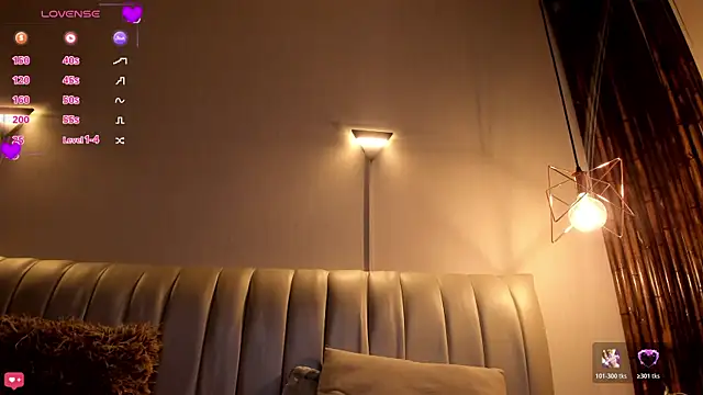 Aria_Reid webcam