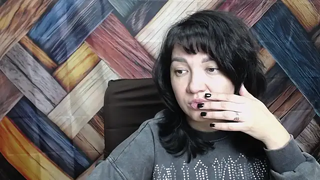 selenafly - SelenaFly's free webcam - UK Sex Cams