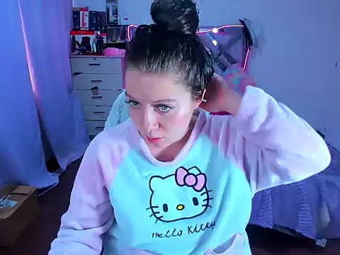 Luna_Analya webcam