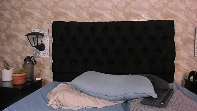 Lucio__Fox webcam