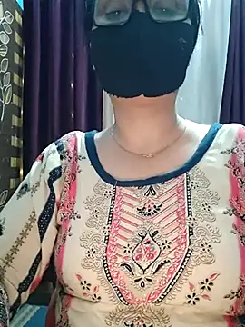 Aishwaryaa_69 webcam