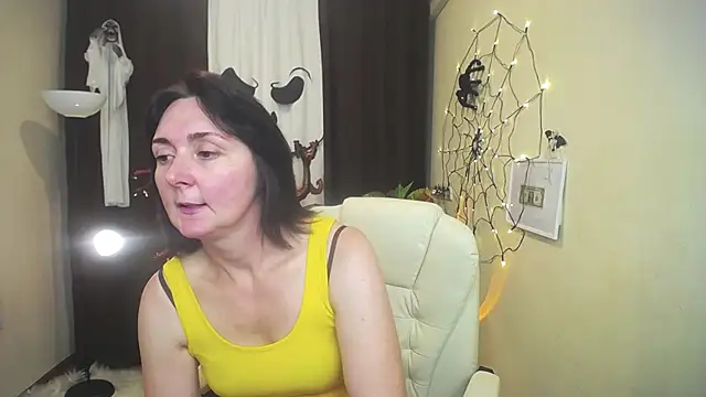 VivianGuchih webcam