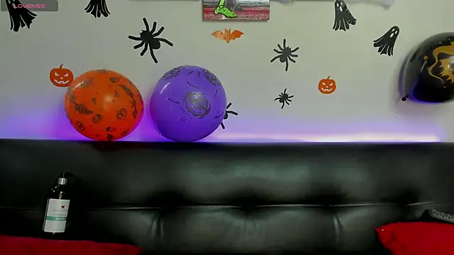 Maddy_Winters webcam