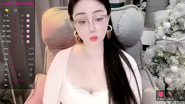 Monica-888 webcam