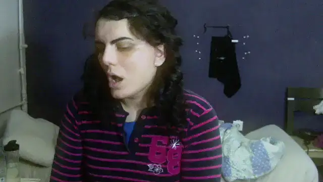 turkishtransefsun (T milf) - show your ass