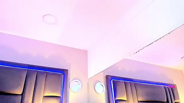 LaylaaDoll webcam