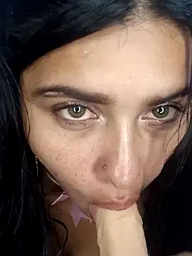 Scarleth_horny webcam
